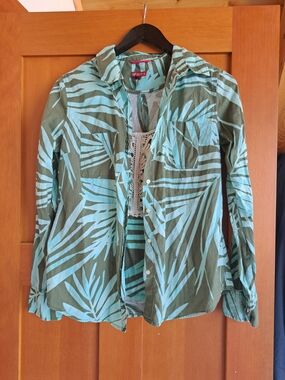 Merona Green and Light Blue Tropical Tank Top with Lace Trim
